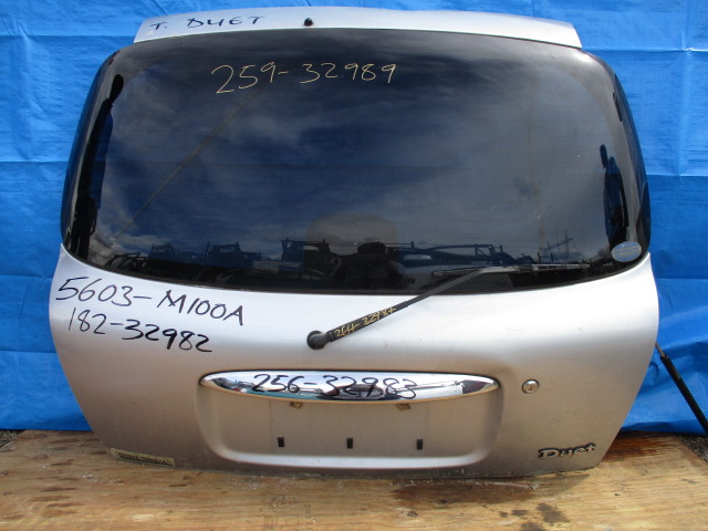Used Toyota Duet SCREEN REAR